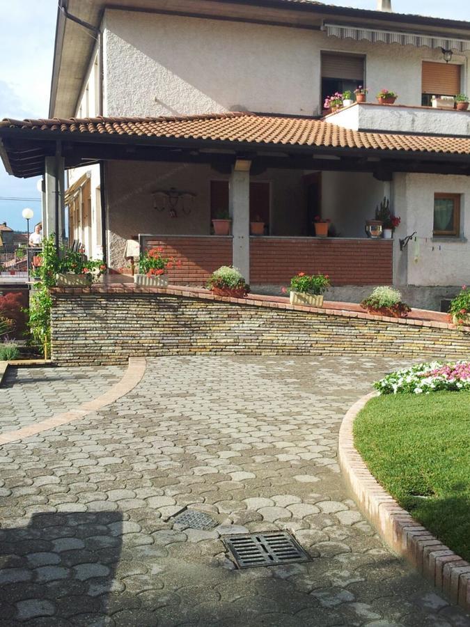 Ristorante Primula Bianca Hotel Varzi Eksteriør billede